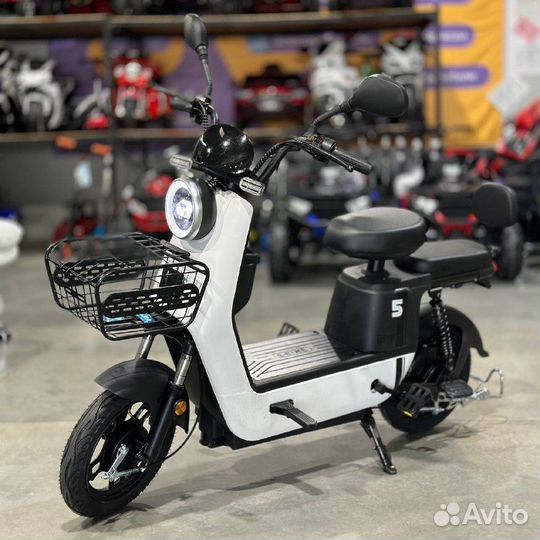 Электросамокат новый