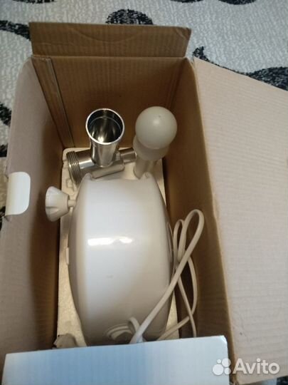 Электромясорубка alaska mg1060a