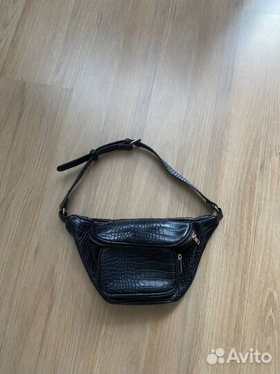 Сумка поясная женская