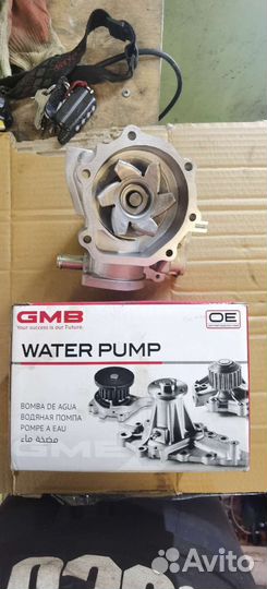 Помпа на subaru gwsu-12A