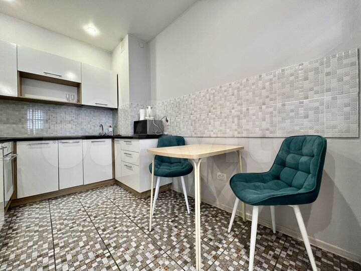 Квартира-студия, 30 м², 3/18 эт.