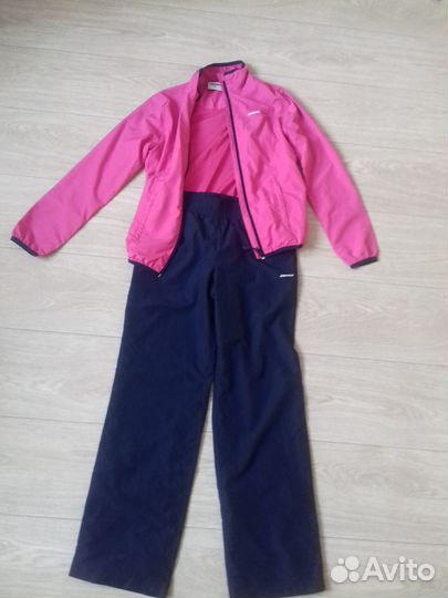 Костюм спортивный