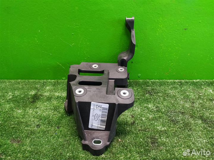 Кронштейн кулисы кпп Ford Focus 3 (CB8) 2015