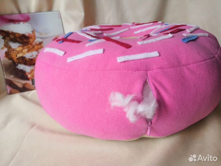 Подушка декоративная Пончик из Пятёрочки