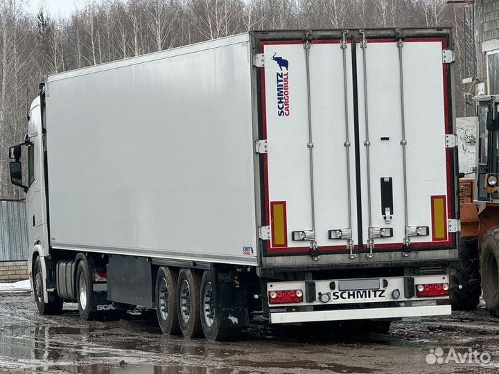 Scania S450 с полуприцепом, 2021