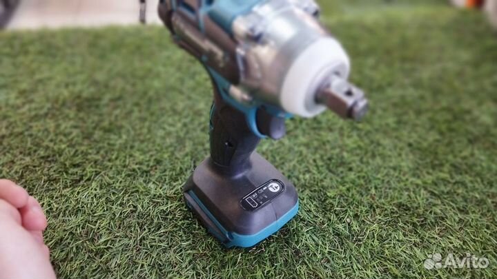 Аккумуляторный гайковерт Makita DTW285Z