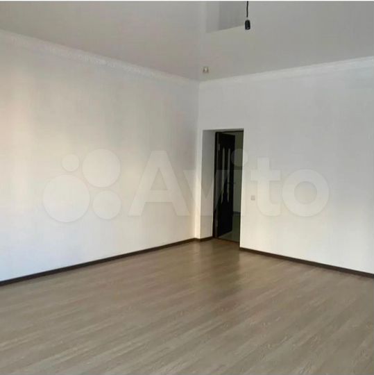 3-к. апартаменты, 130 м², 3/5 эт.