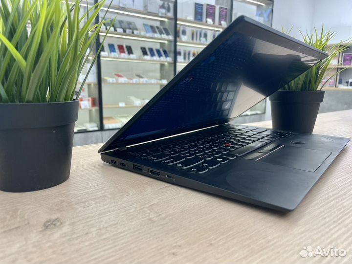 Ноутбук Lenovo ThinkPad Carbon X1 i7/8Gb/SSD