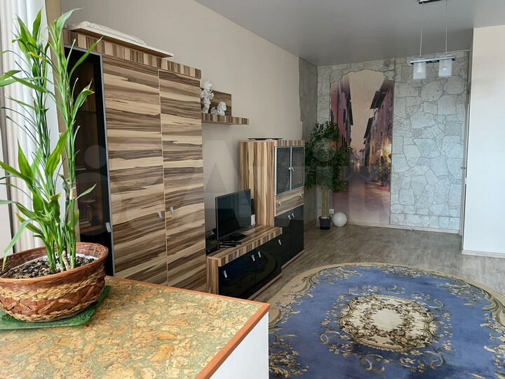 2-к. квартира, 67 м², 6/9 эт.