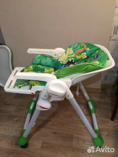 Стульчик для кормления Chicco Polly