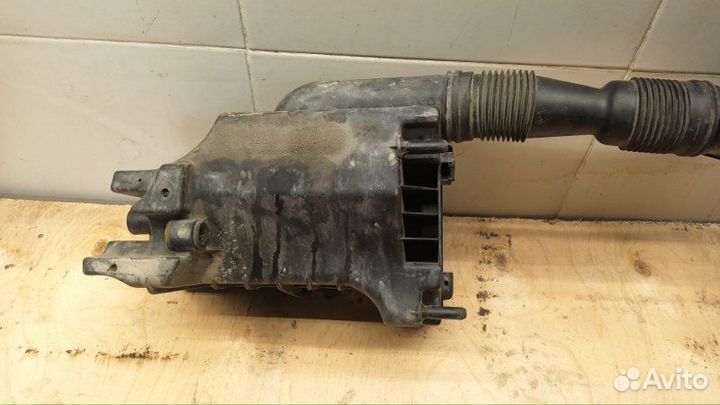 Корпус воздушного фильтра Mercedes-Benz A-140 W168