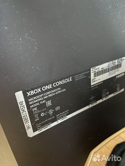 Игровая приставка Xbox One 500gb