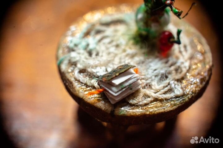 Микроминиатюра: кукольная мебель ручной работы