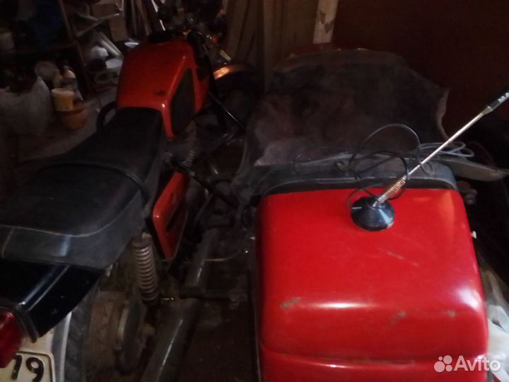 Мотоцикл иж Планета 5