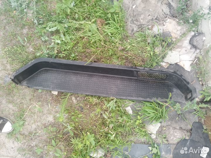 Накладки на подножки VW Т4,701863735,705863736