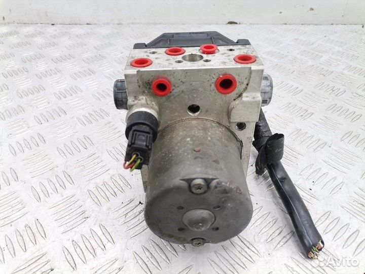 Блок ABS для Volkswagen Passat 5 GP 4B0614517J