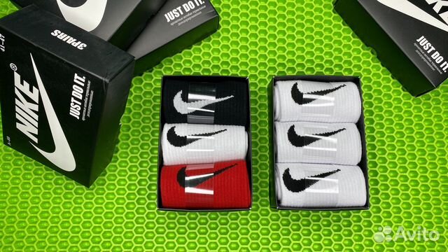 Носки мужские Nike белые подарочный комплект
