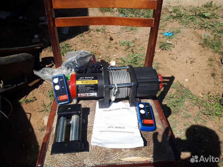 Лебедка автомобильная