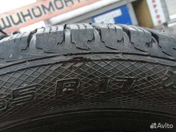 Gislaved Nord Frost 5 225/65 R17