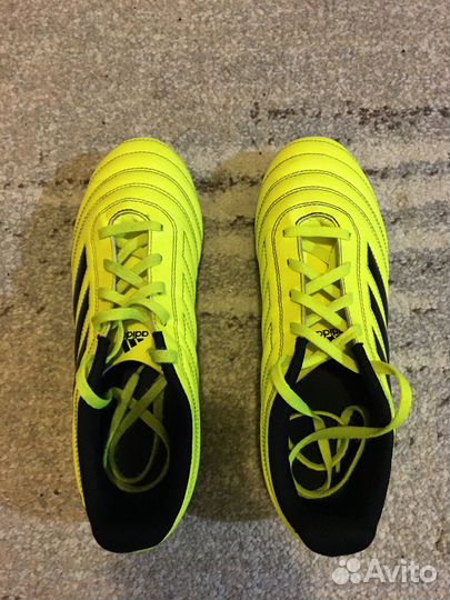 Футбольные бутсы для подростка Adidas сора