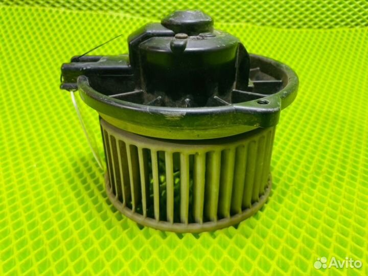 Мотор печки Toyota Sprinter Carib AE95