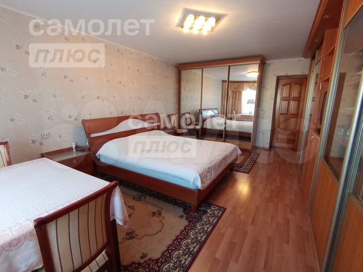 4-к. квартира, 147,9 м², 6/8 эт.