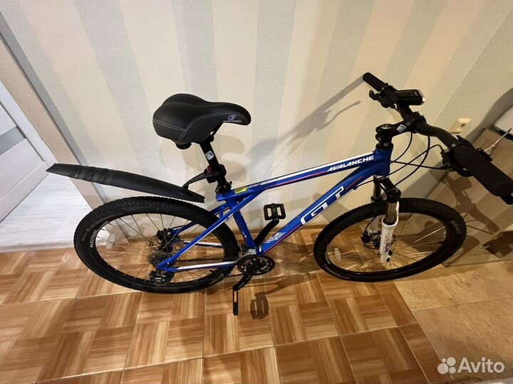 Велосипед GT avalanche comp на Shimano Deore