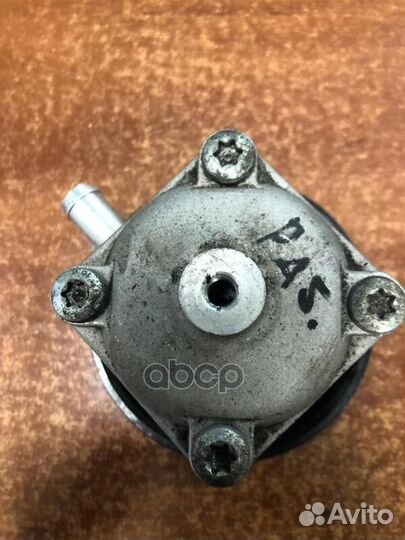 Б/У Насос гидроусилителя руля Volvo дизель