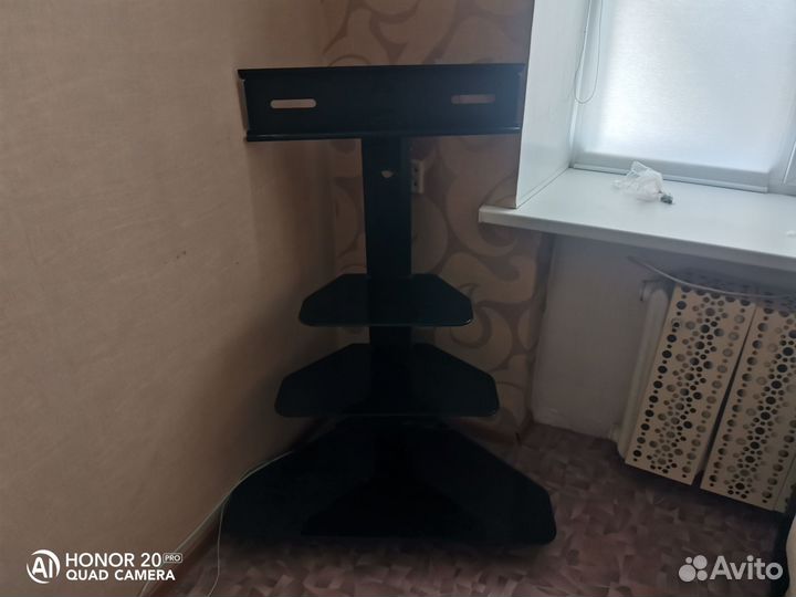 Стойка для телевизора