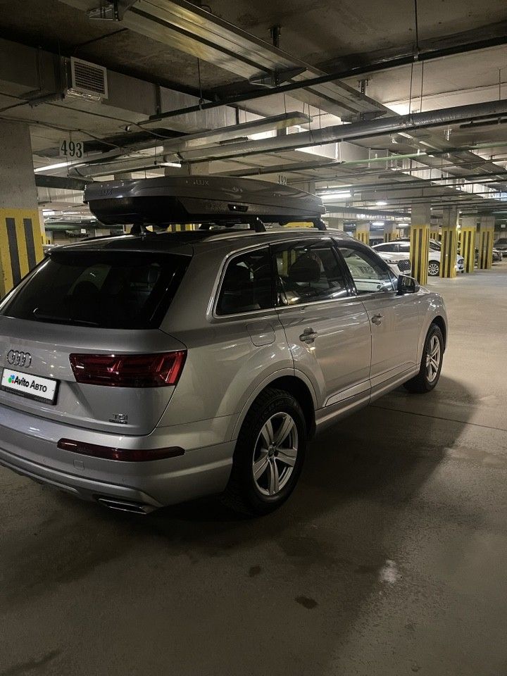 Audi Q7: фото владельца