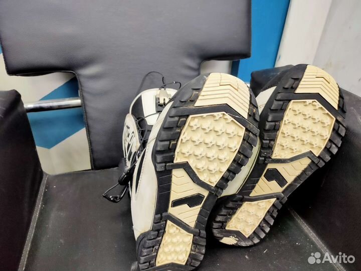 Сноубордические ботинки Bone размер 40 - 41