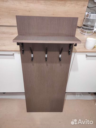 Вешалка в прихожую