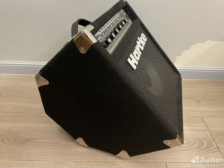 Басовый комбоусилитель Hartke A25