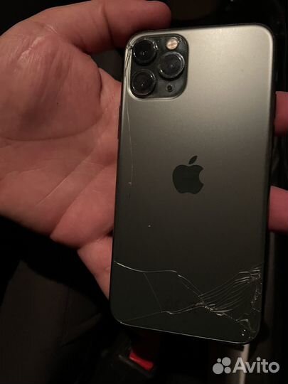 Телефон iPhone 11 про