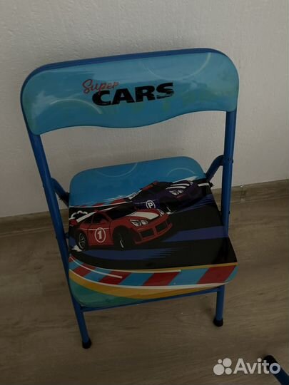 Детский стол и стульчик