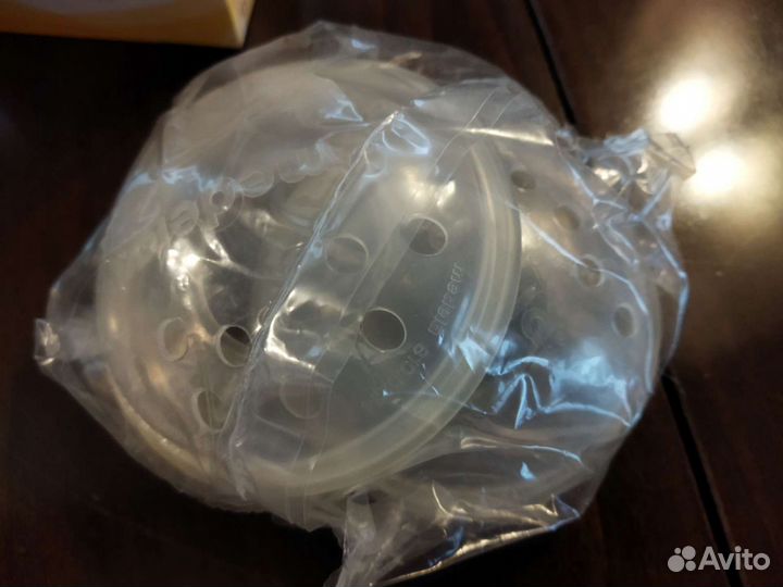 Накладки защитные вентилируемые для груди medela