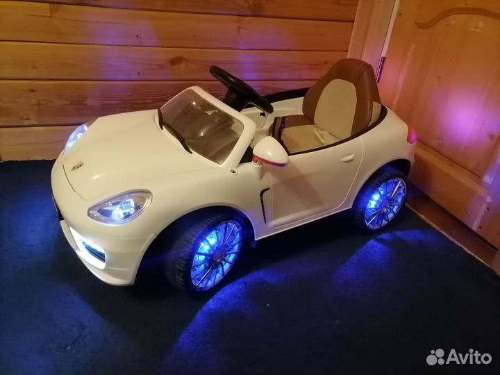 Развивающий автомобиль