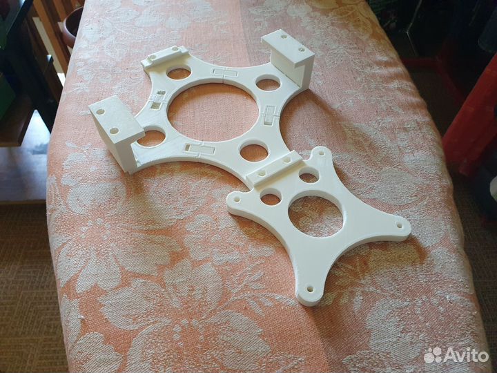 Крепление для Mac mini на телевизор