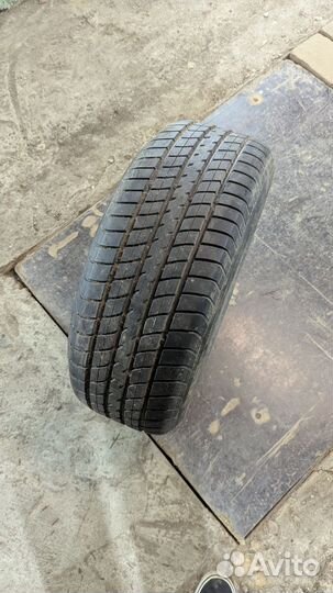 Dunlop SP Sport 2000 225/60 R15 96V