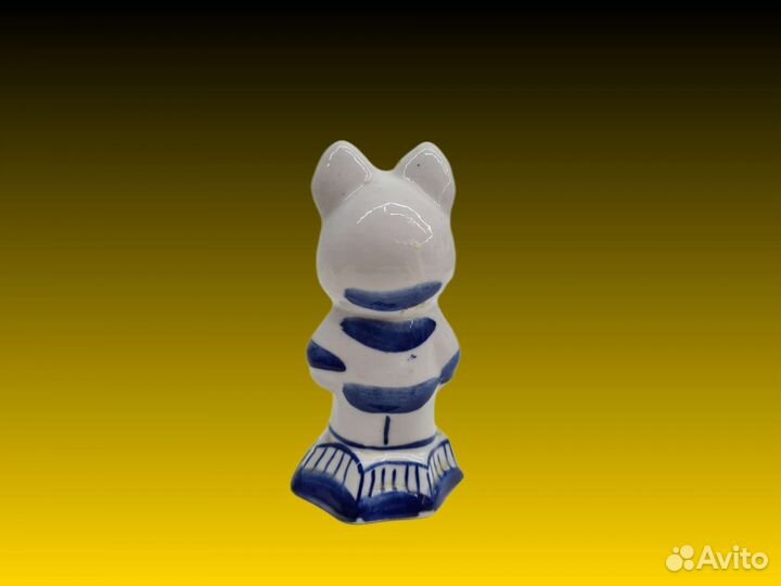 П.3395 Статуэтка 