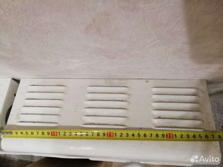 Экран на чугунную батарею