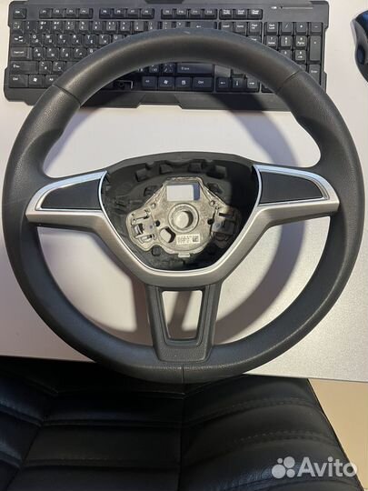 Руль skoda rapid