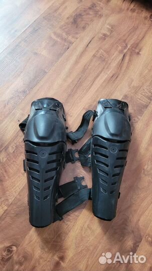 Мото защита для ног /наколенники