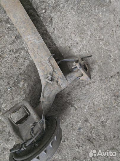 Балка задняя под абс Лада Приора 2012