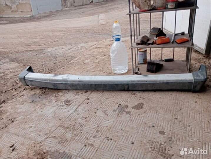 Передний бампер на ниву 2121