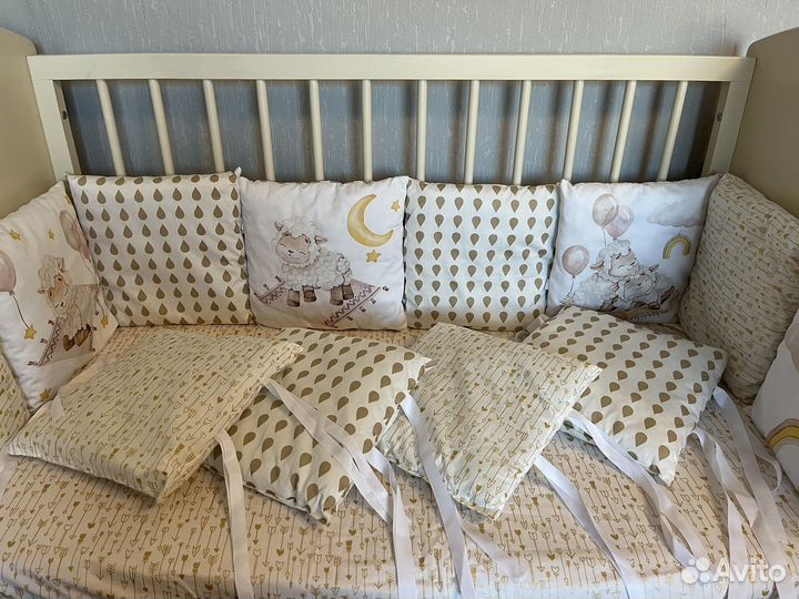 Бортики в кроватку новые