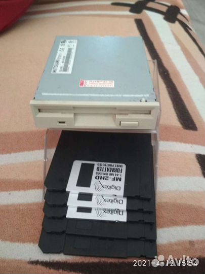 Дисковод Флоппи