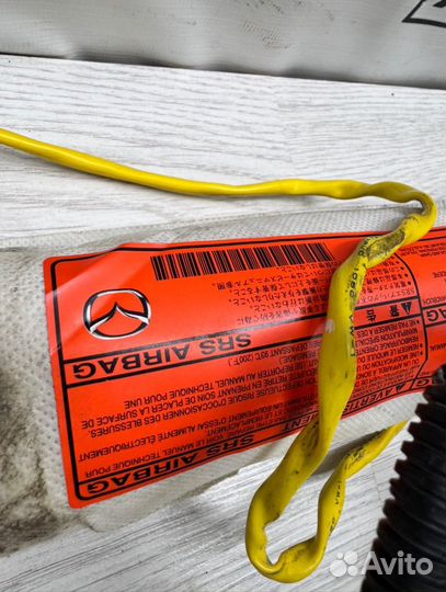 Подушка безопасности в сиденье Mazda 3 BK Z6 2008