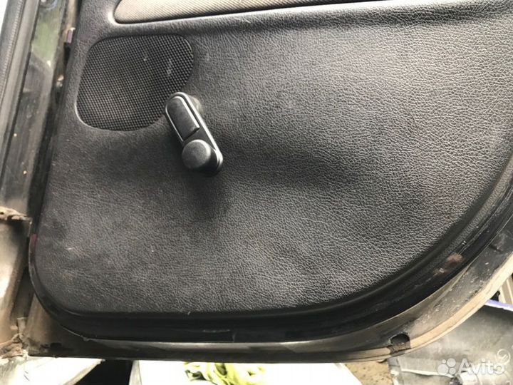 Дверь задняя правая Peugeot 206