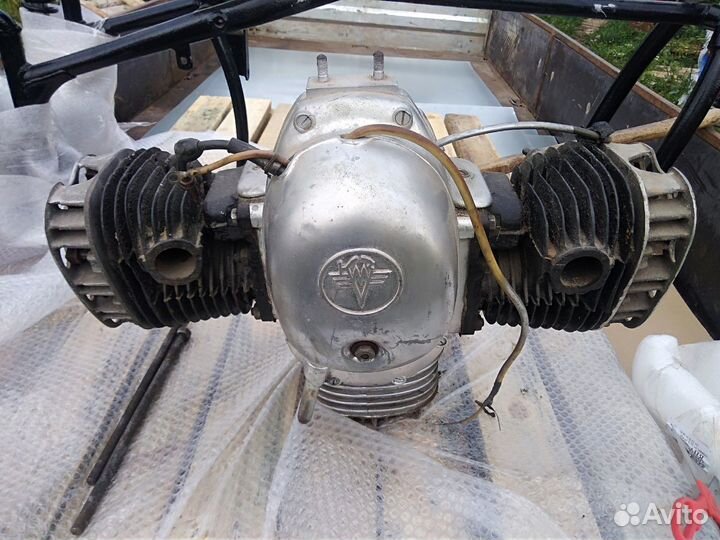 Двигатель К750 ранний с хранения новый